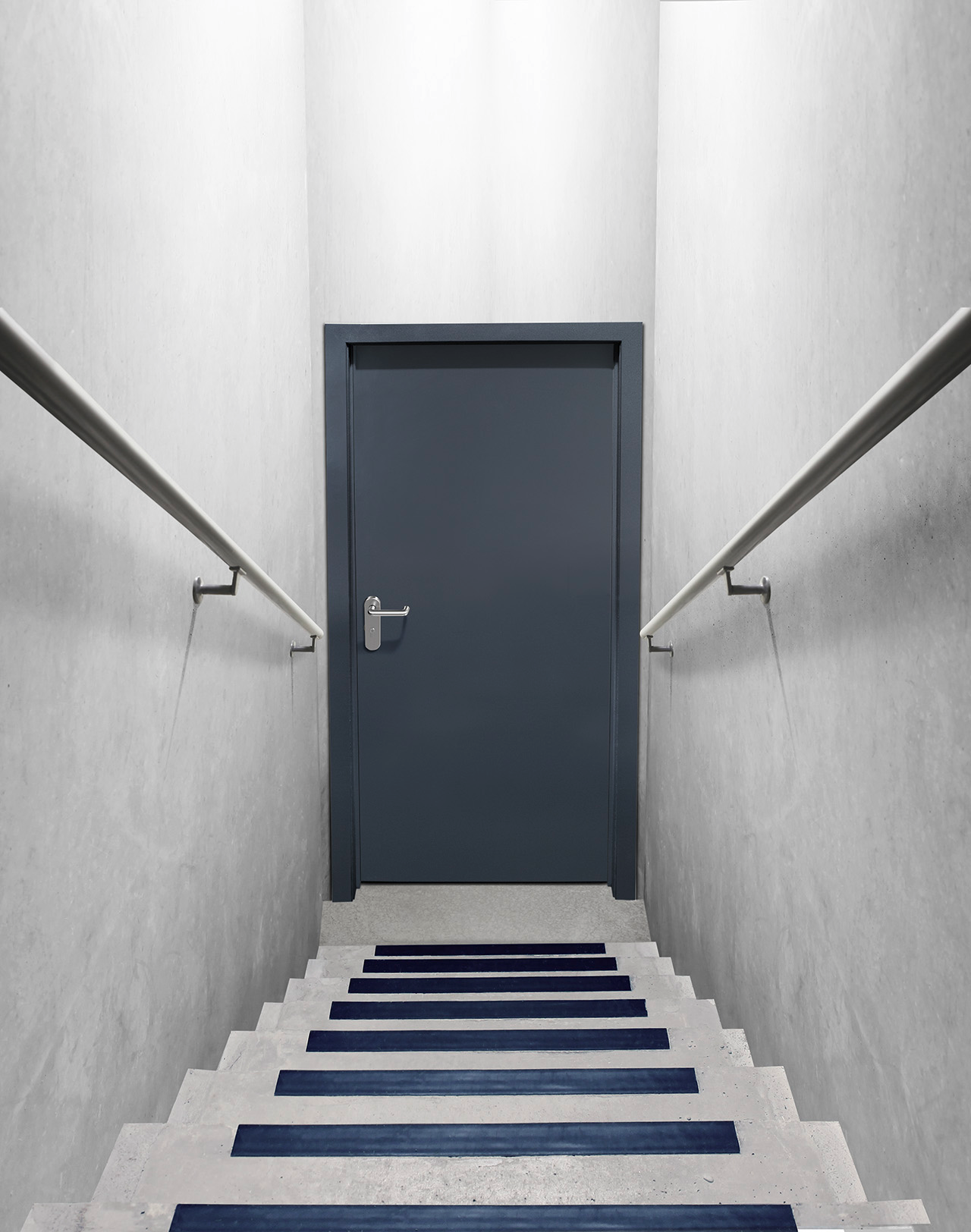 Brandwerende loopdeur in utiliteitsgebou